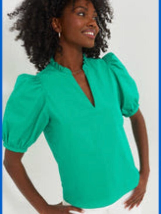 Hyacinth House Tops - Hyacinth House Kelly Green Leigh Blouse Emerald Green Puff-Sleeve